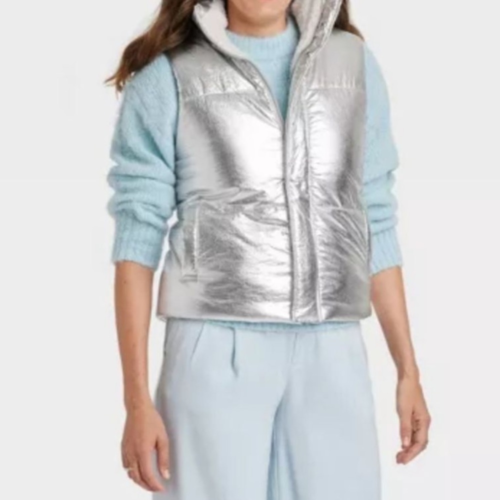 A New Day Silver Metallic Quilted Puffer Vest White Fur Lined various sizes NWT